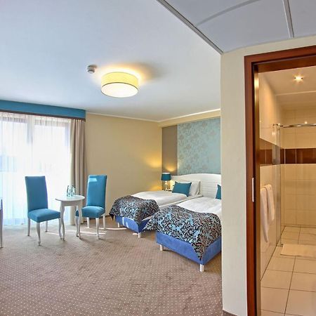 Best Western Hotel Opole Centrum Buitenkant foto